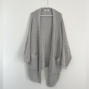 Carly Jean Los Angeles Gwyneth Cardigan